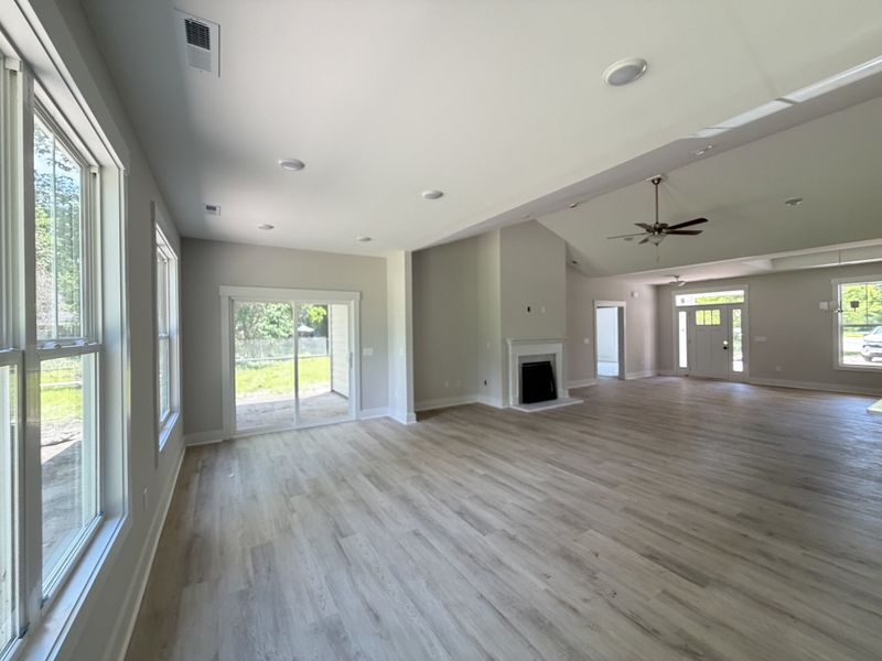 Spacious, unfurnished interior of a new home in The Bluffs at Lake Waccamaw, Lake Waccamaw (Image 13).