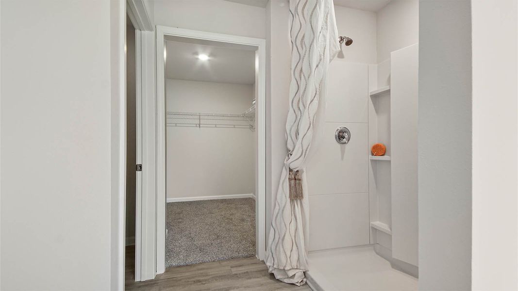 Image 34 representing the Cali by D.R. Horton in Owl's Head East, Freeport, FL.