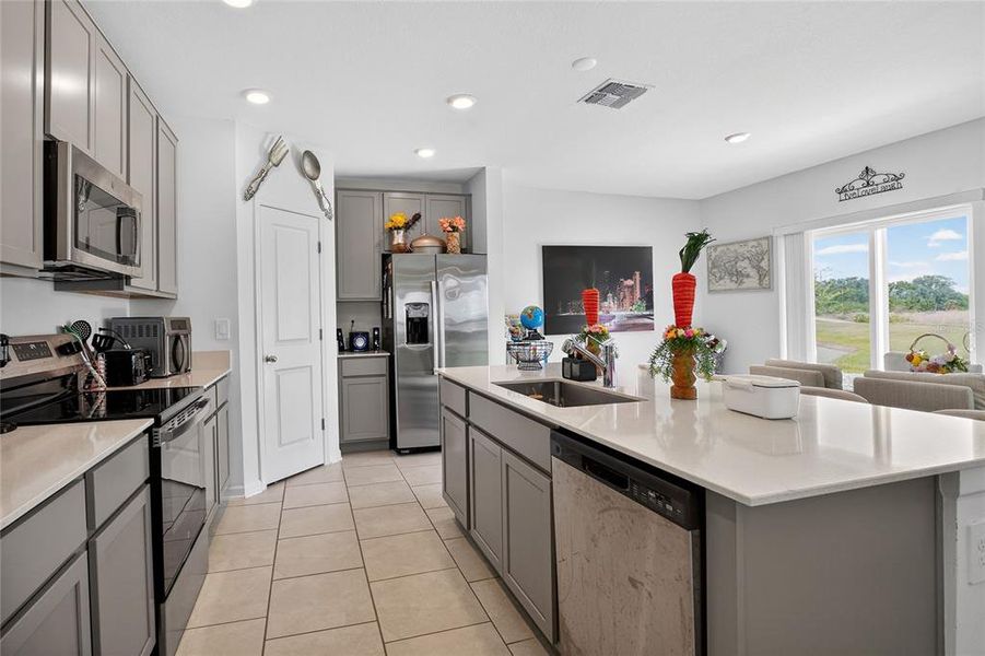 Furnished interior view inside a new home in , Lake Wales (Image 25).