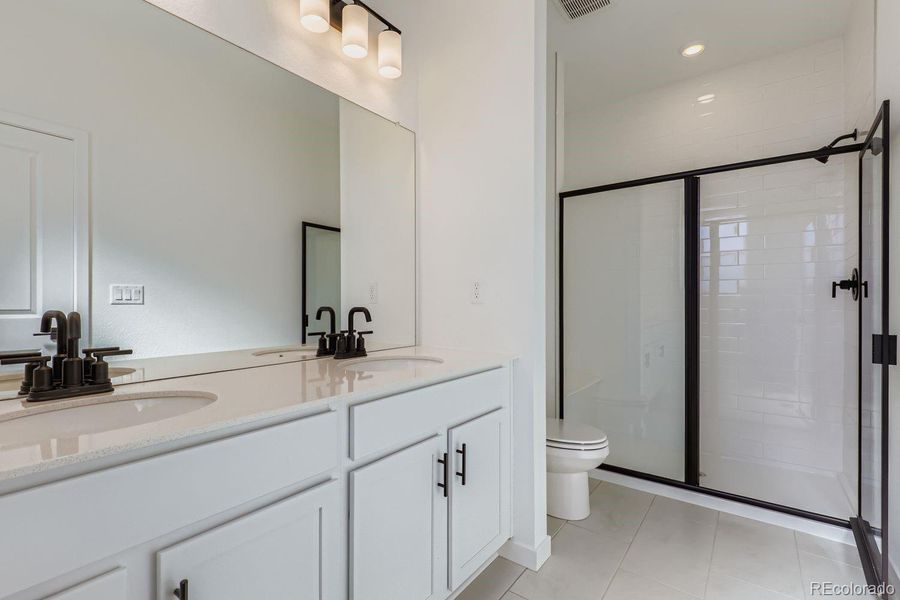 Furnished interior view inside a new home in , Broomfield (Image 12).