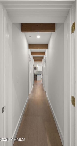 26-web-or-mls-Hallway 2