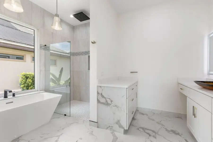 35-web-or-mls-116 Longview Way N-32