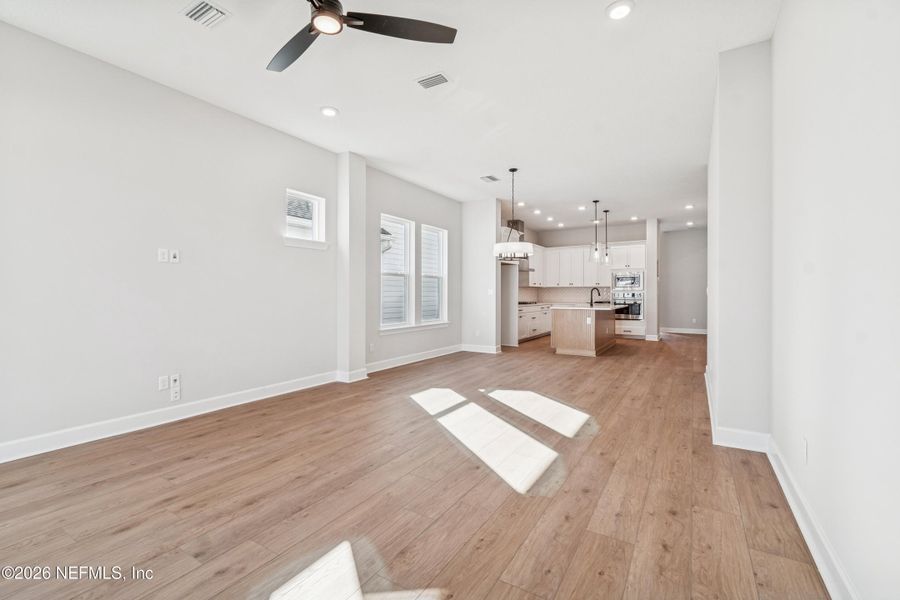 Spacious, unfurnished interior of a new home in Evergreen Island at Silverleaf - Executive, St. Augustine (Image 15).