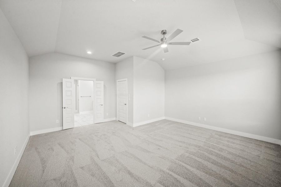 Spacious, unfurnished interior of a new home in Morton Creek Ranch, Katy (Image 10). Spacious, unfurnished interior of a new home in Morton Creek Ranch, Katy (Image 10).