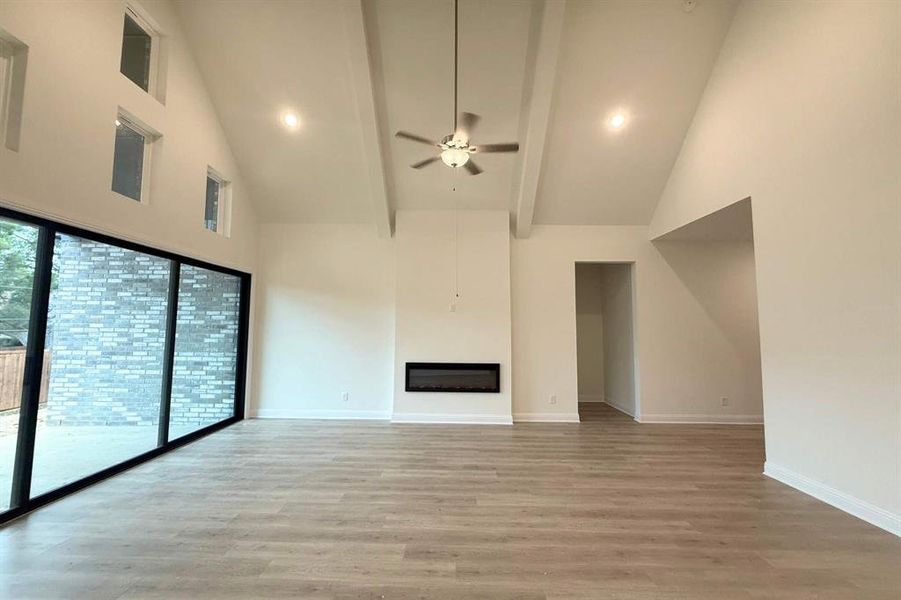 Spacious, unfurnished interior of a new home in Legacy Estates, Mansfield (Image 18).
