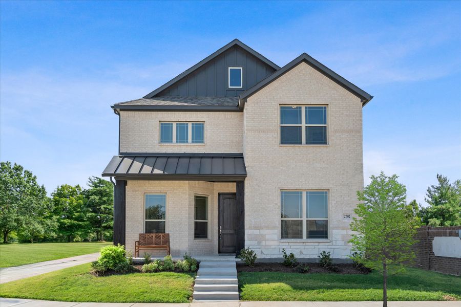 Representative exterior photo of a completed home built from the Vail by Windsor Homes in Colby Crossing Phase 2, Mansfield, TX (Image 1). Representative exterior photo of a completed home built from the Vail by Windsor Homes in Colby Crossing Phase 2, Mansfield, TX (Image 1).