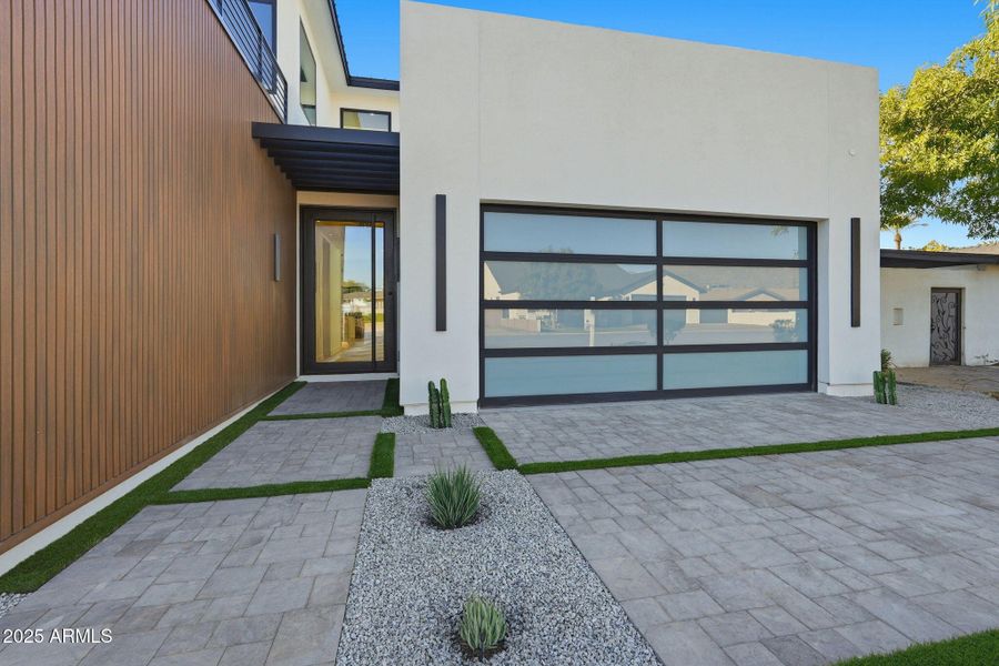 4234 N 42nd pl (46) 4234 N 42nd pl (46)