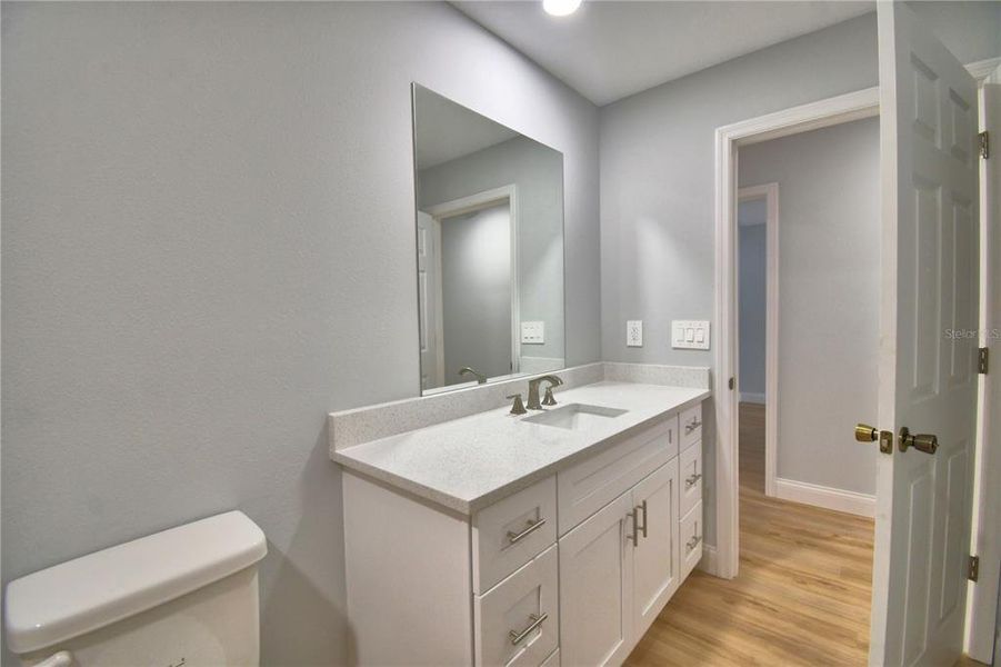 Furnished interior view inside a new home in , Bartow (Image 17).