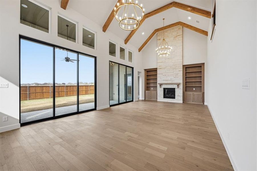 Spacious, unfurnished interior of a new home in Mustang Lakes, Celina (Image 19).