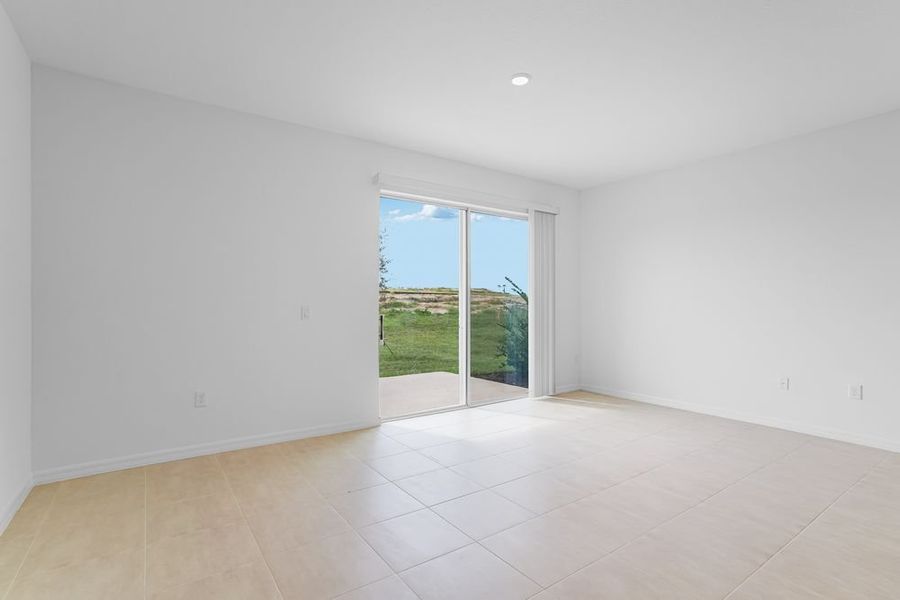 Spacious, unfurnished interior of a new home in Waterstone Townhomes, Groveland (Image 15).
