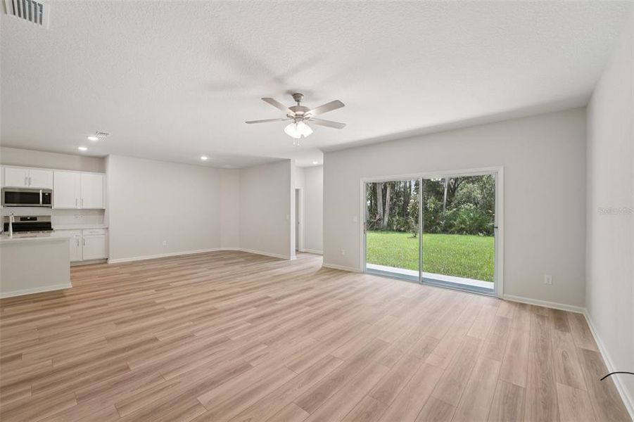 Spacious, unfurnished interior of a new home in , Palm Coast (Image 17).