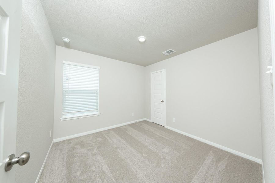 Spacious, unfurnished interior of a new home in Wayside Village, Houston (Image 10). Spacious, unfurnished interior of a new home in Wayside Village, Houston (Image 10).