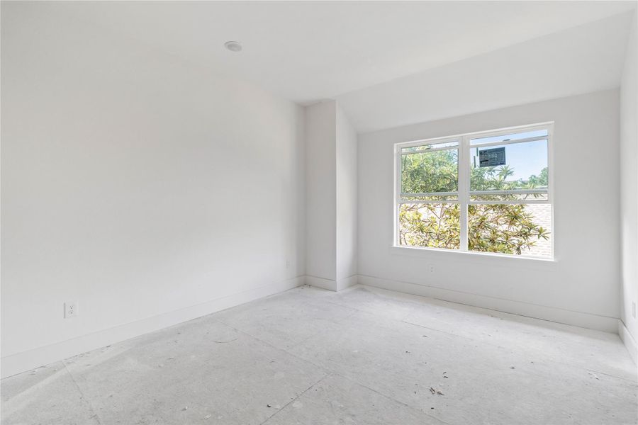 Image 7 of a home in . Image 7 of a home in .