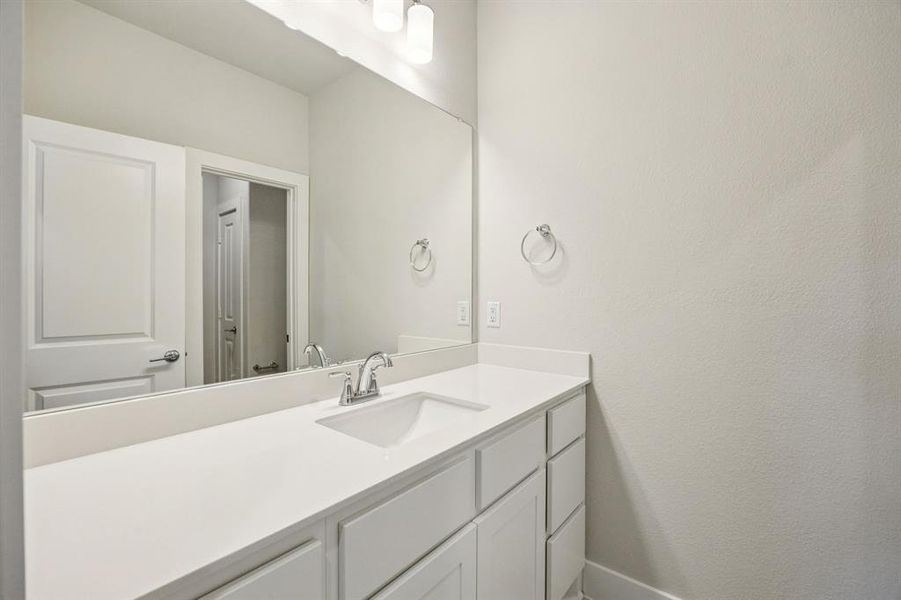 Furnished interior view inside a new home in Dove Hollow, Waxahachie (Image 12). Furnished interior view inside a new home in Dove Hollow, Waxahachie (Image 12).