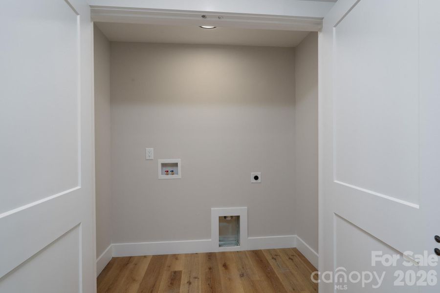 Spacious, unfurnished interior of a new home in , Kannapolis (Image 31).