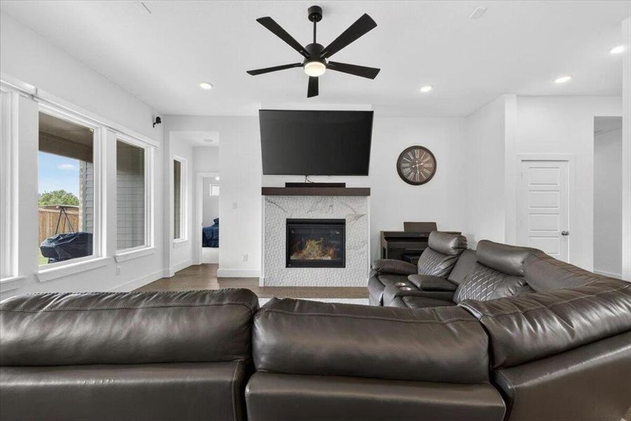 Furnished interior view inside a new home in Talon Hills, Fort Worth (Image 18).