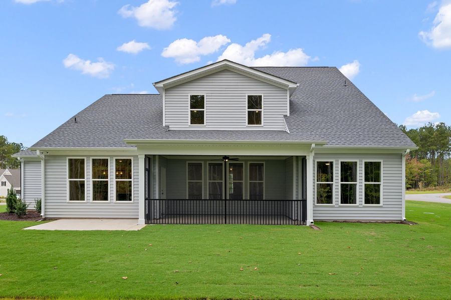 Representative exterior details of a home built from the The Chandler by RobuckHomes in Baylee Ridge, Selma (Image 98).