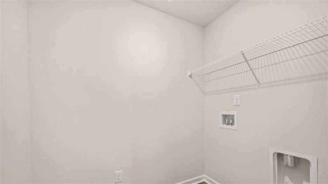 Spacious, unfurnished interior of a new home in Poplar Preserve, Newnan (Image 28).