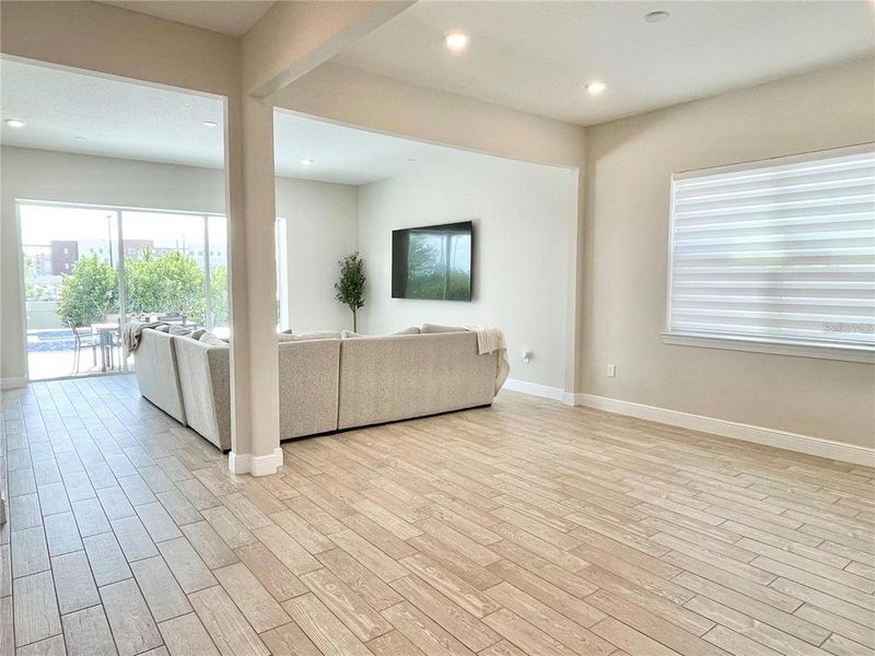 Furnished interior view inside a new home in Parkview Reserve, Orlando (Image 39).
