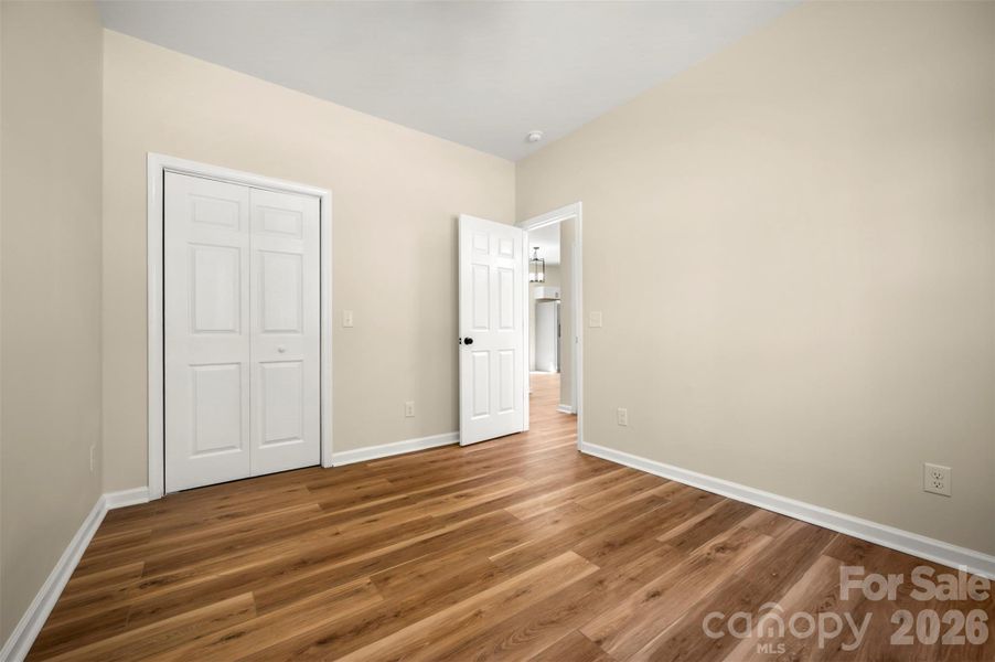Spacious, unfurnished interior of a new home in , Bostic (Image 30).