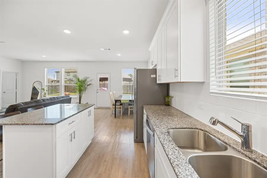 Furnished interior view inside a new home in , Alvin (Image 6).