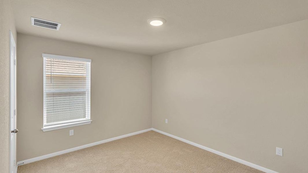 Spacious, unfurnished interior of a new home in Bar W Ranch, Leander (Image 15).