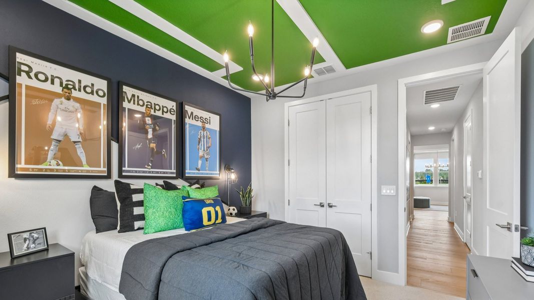 Representative furnished interior of a home built from the Maui by DRB Homes in Willowbrook North, Winter Haven (Image 10).