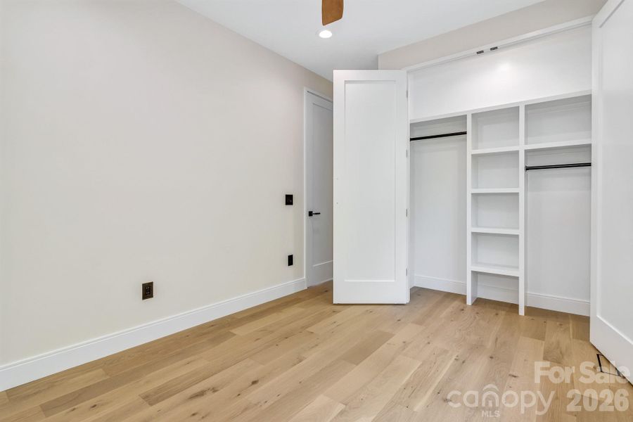 Spacious, unfurnished interior of a new home in , Leicester (Image 38).