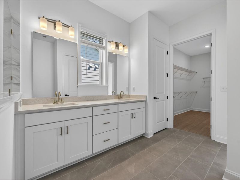 Owner's Bath Owner's Bath