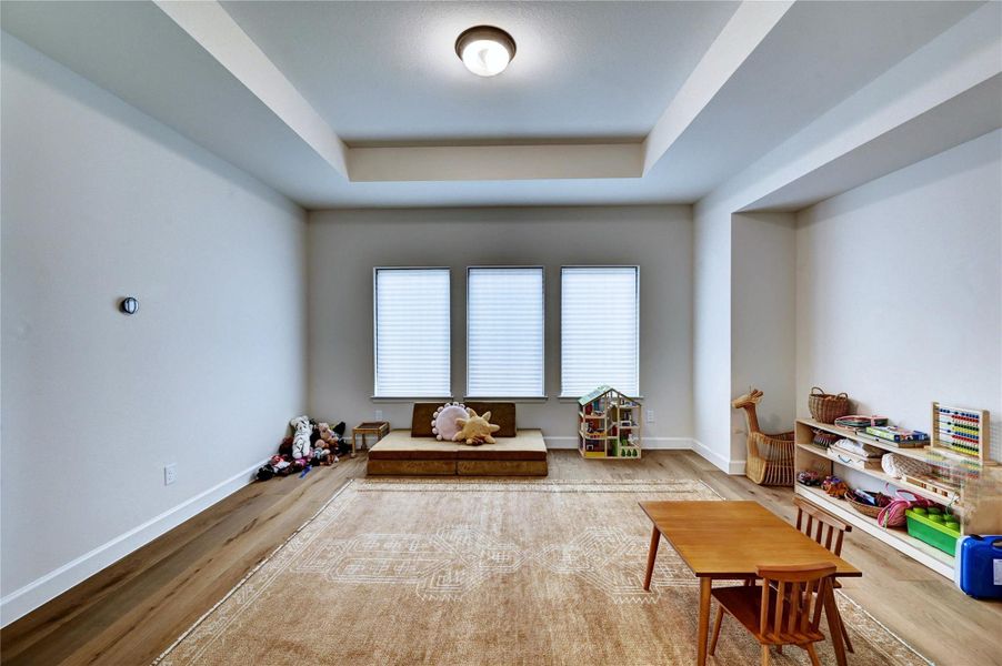Furnished interior view inside a new home in , Fulshear (Image 35).