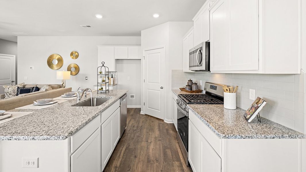 Representative furnished interior of a home built from the Cabral by D.R. Horton in Poplar Preserve, Newnan (Image 6).