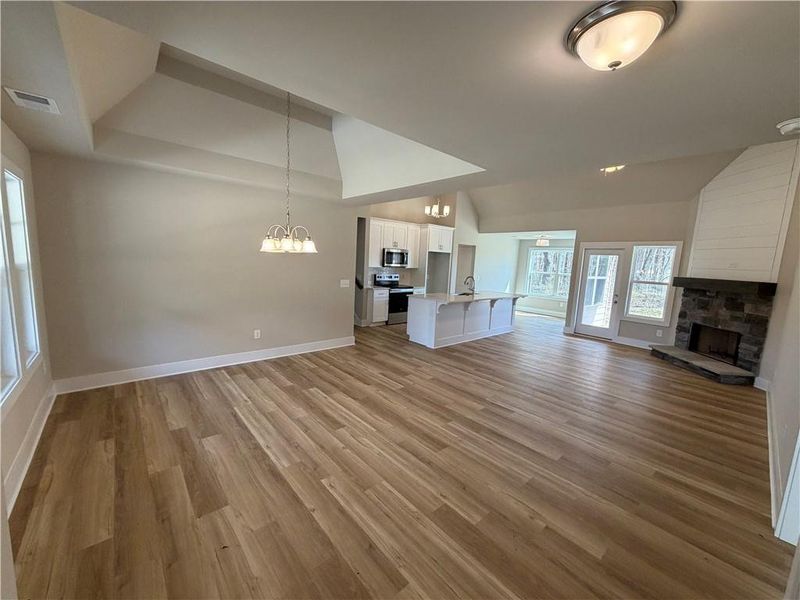 Spacious, unfurnished interior of a new home in , Talking Rock (Image 37).