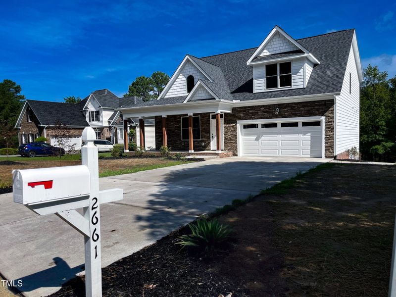 EC0E473F-6218-4998-A8E8-D33536D1DC17