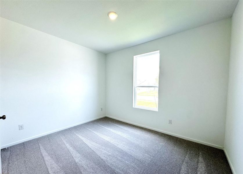 Spacious, unfurnished interior of a new home in Anniston, Katy (Image 26).