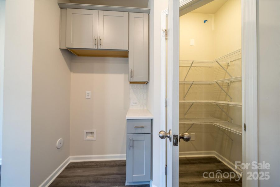 Furnished interior view inside a new home in Galloway Ridge, Charlotte (Image 6). Furnished interior view inside a new home in Galloway Ridge, Charlotte (Image 6).