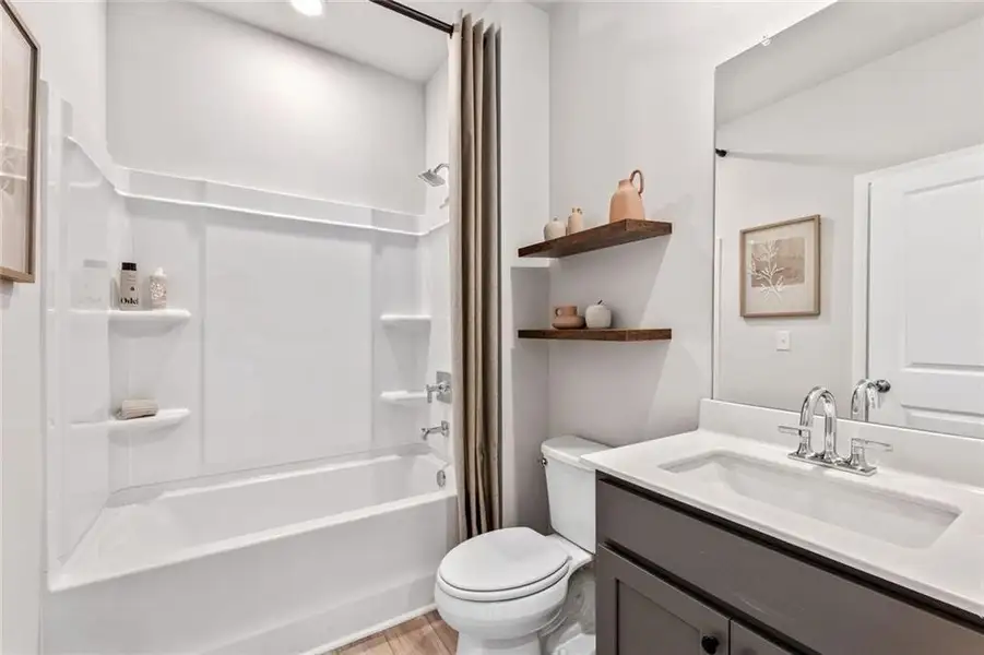 Furnished interior view inside a new home in Oak Grove Glen, Snellville (Image 13). Furnished interior view inside a new home in Oak Grove Glen, Snellville (Image 13).