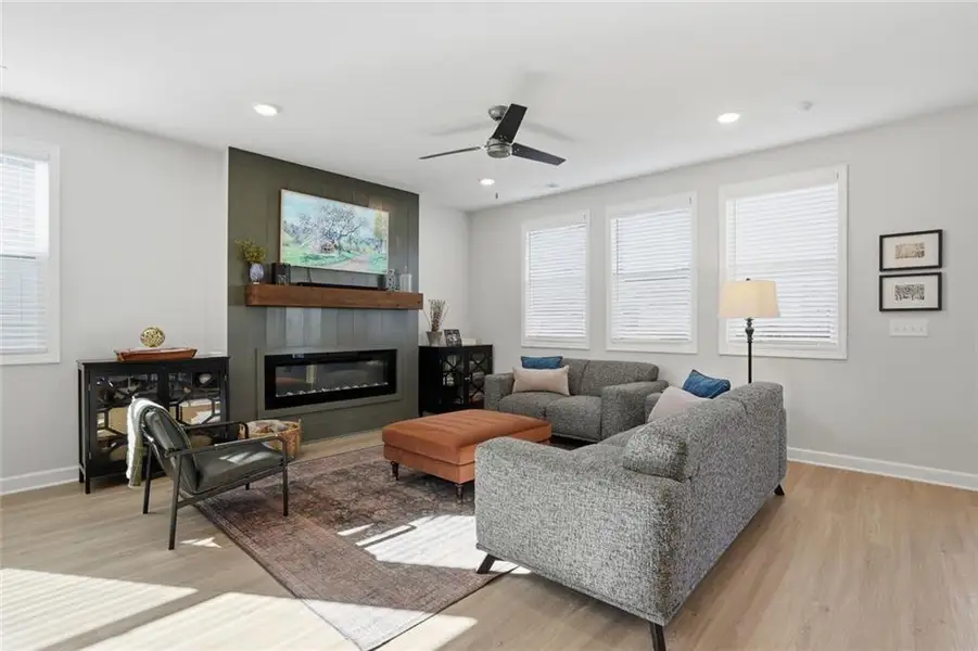 Furnished interior view inside a new home in Avenbrook, Mableton (Image 18).
