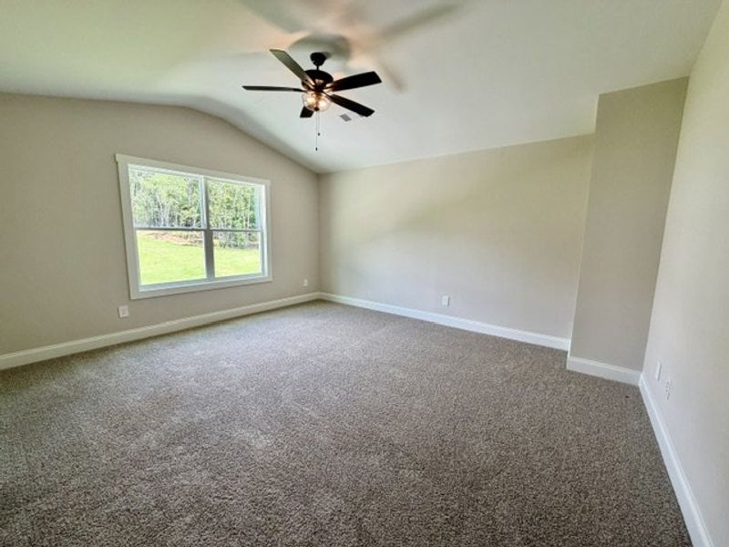 Spacious, unfurnished interior of a new home in Lakefield, Palmetto (Image 16).