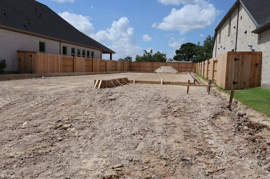 Every foundation at DWH is engineered and it’s inspected three times! We do not do “batch” testing. Rest easy knowing your foundation comes with a 10 year warranty. Every foundation at DWH is engineered and it’s inspected three times! We do not do “batch” testing. Rest easy knowing your foundation comes with a 10 year warranty.
