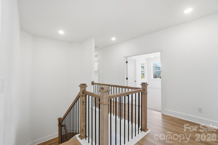 Spacious, unfurnished interior of a new home in Robinson Oaks, Gastonia (Image 19).