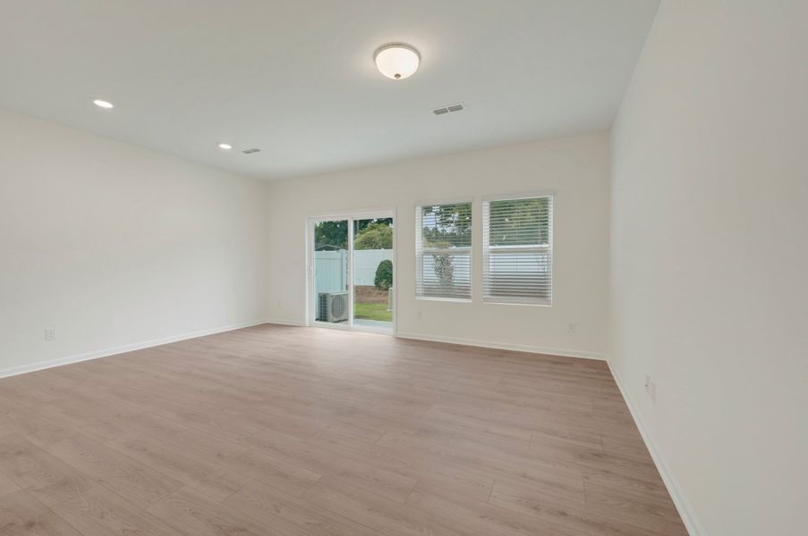 Spacious, unfurnished interior of a new home in Townes on Leesville, Durham (Image 24). Spacious, unfurnished interior of a new home in Townes on Leesville, Durham (Image 24).