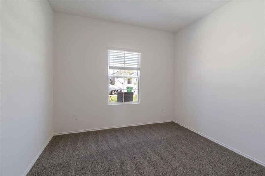 Spacious, unfurnished interior of a new home in Marigold, Uhland (Image 12).