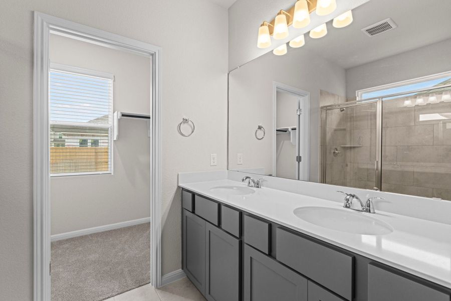 New Home in TAYLOR, TX.  - Slide 21