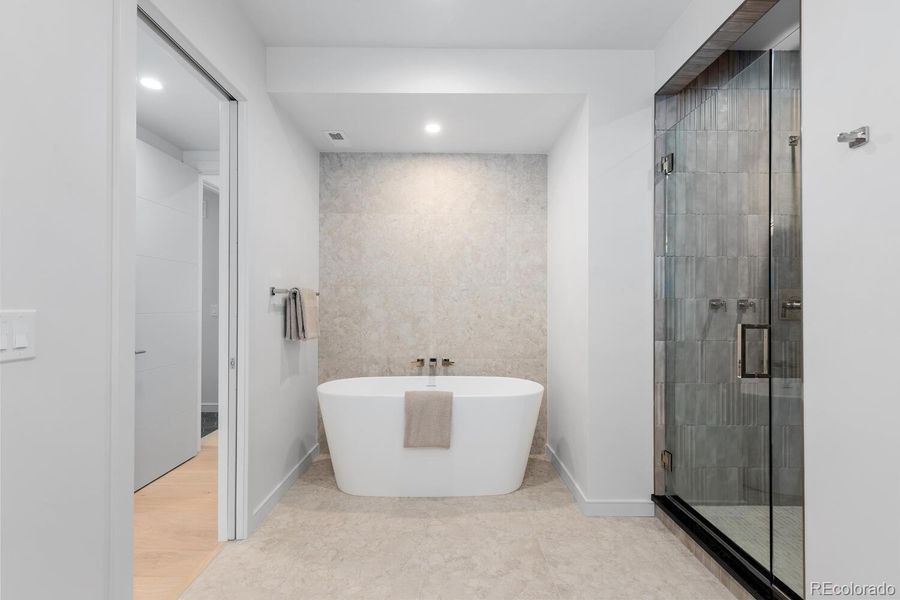 Image 42 of a home in .