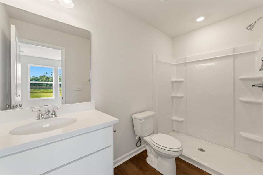 Furnished interior view inside a new home in Evergreen, Spartanburg (Image 7).