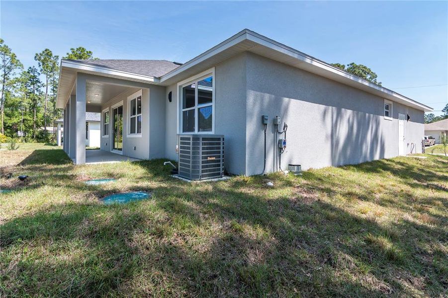 Exterior details and patio area of a home in , Palm Bay (Image 20).