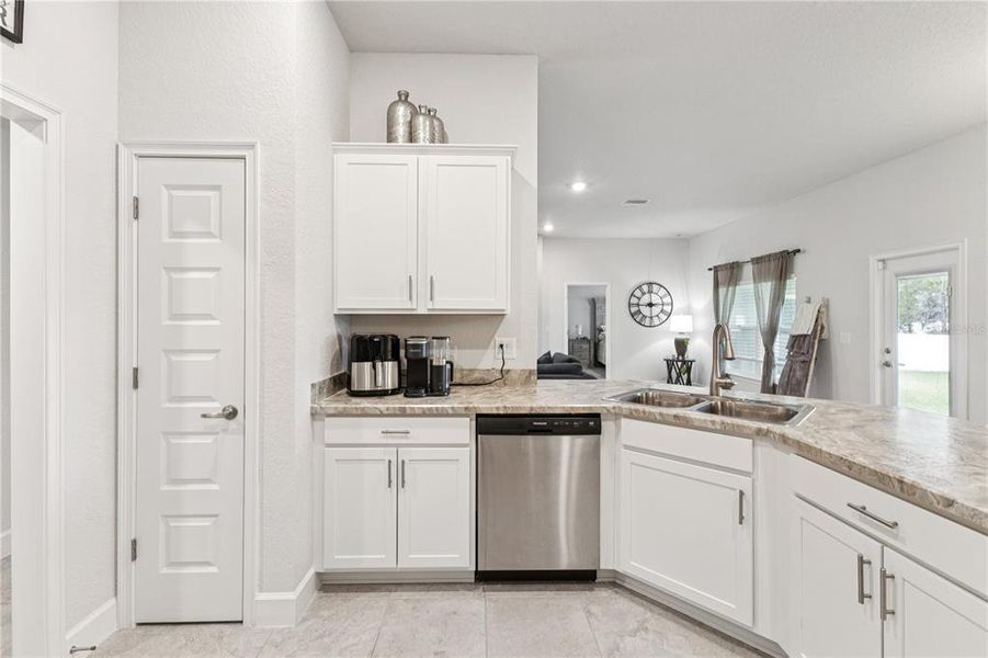 Furnished interior view inside a new home in Royal Highlands, Brooksville (Image 10).