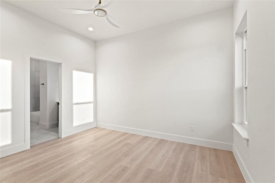 Spacious, unfurnished interior of a new home in , Dallas (Image 11).