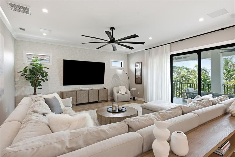 Furnished interior view inside a new home in , Belleair Beach (Image 47).