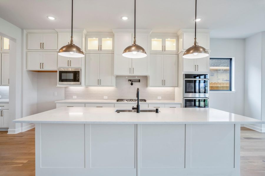 Furnished interior view inside a new home in Jordan Ranch 70' Lots, Fulshear (Image 14). Furnished interior view inside a new home in Jordan Ranch 70' Lots, Fulshear (Image 14).